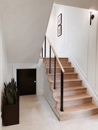 Interior stairs moulding